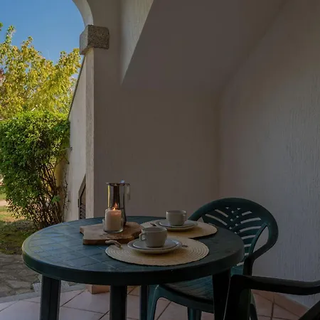 Apartamento Homes Seaside, Ac And Bike Budoni