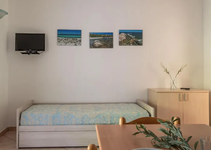 Homes Seaside, Ac And Bike Daire Budoni